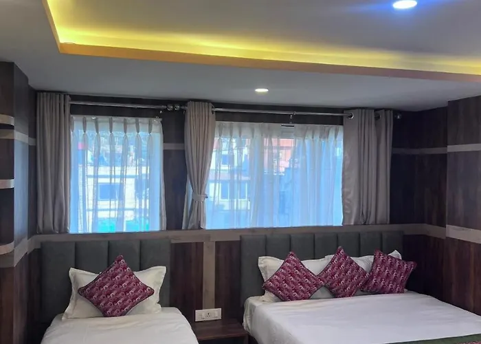 Middle Temple Pvt Ltd * Katmandú