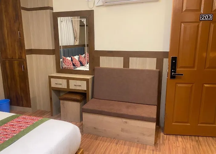 Middle Temple Pvt Ltd Hotel